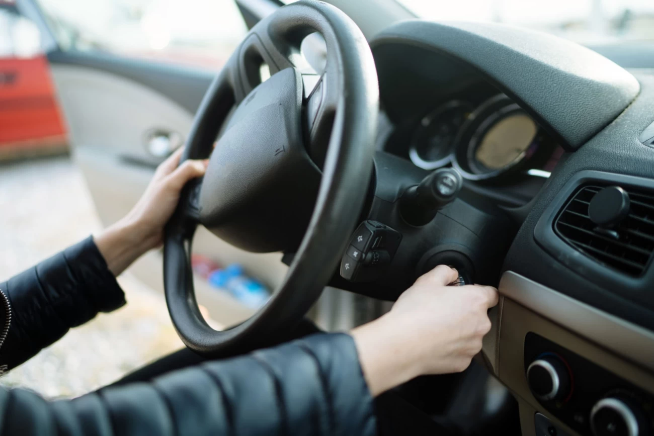 علت روشن نشدن ماشین